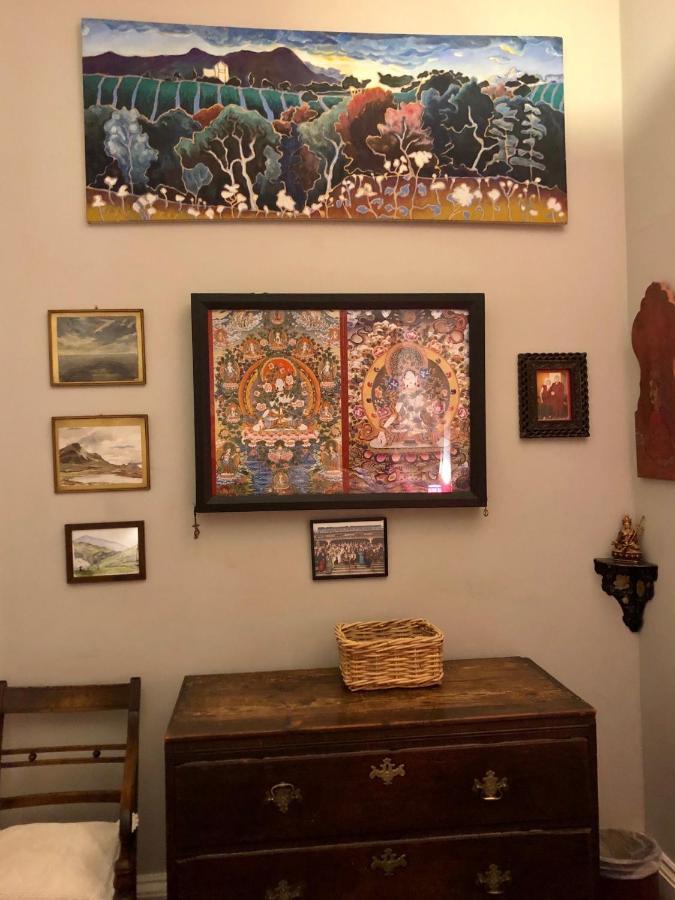 Central Apartment With Parking, Original Art And Antiques Edimburgo Esterno foto