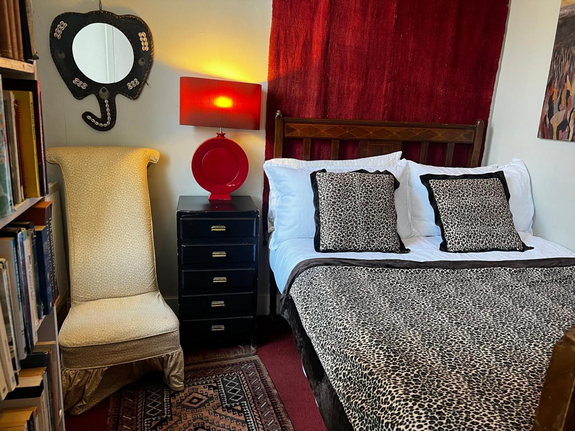 Central Apartment With Parking, Original Art And Antiques Edimburgo Esterno foto