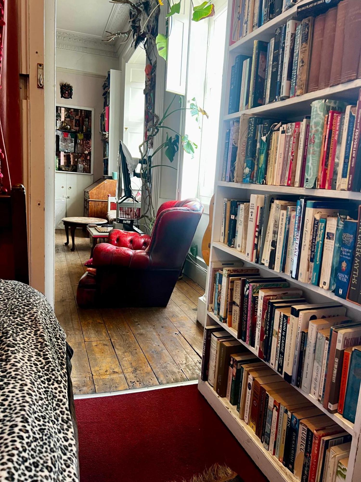Central Apartment With Parking, Original Art And Antiques Edimburgo Esterno foto